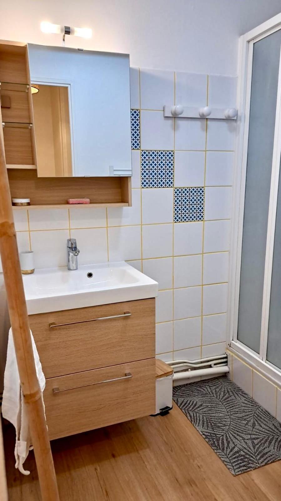 Apartment Du Port Avec Terrasse, Parking Privatif, Piscine Dans , Wifi, Menage Compris Andernos-les-Bains